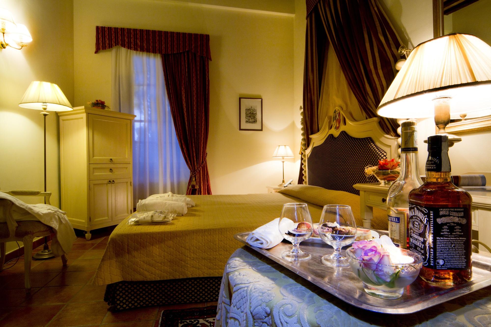 Castello Di Leonina Relais - Adults Only Ξενοδοχείο Σιένα Εξωτερικό φωτογραφία