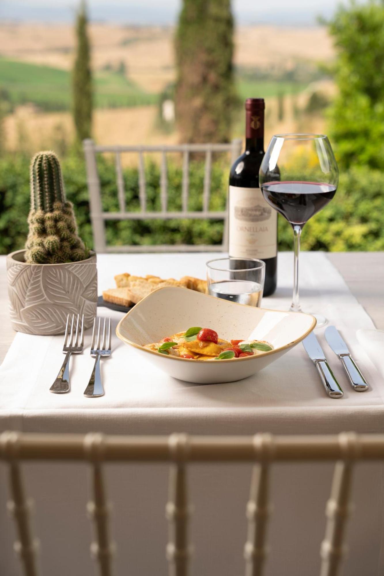 Castello Di Leonina Relais - Adults Only Ξενοδοχείο Σιένα Εξωτερικό φωτογραφία