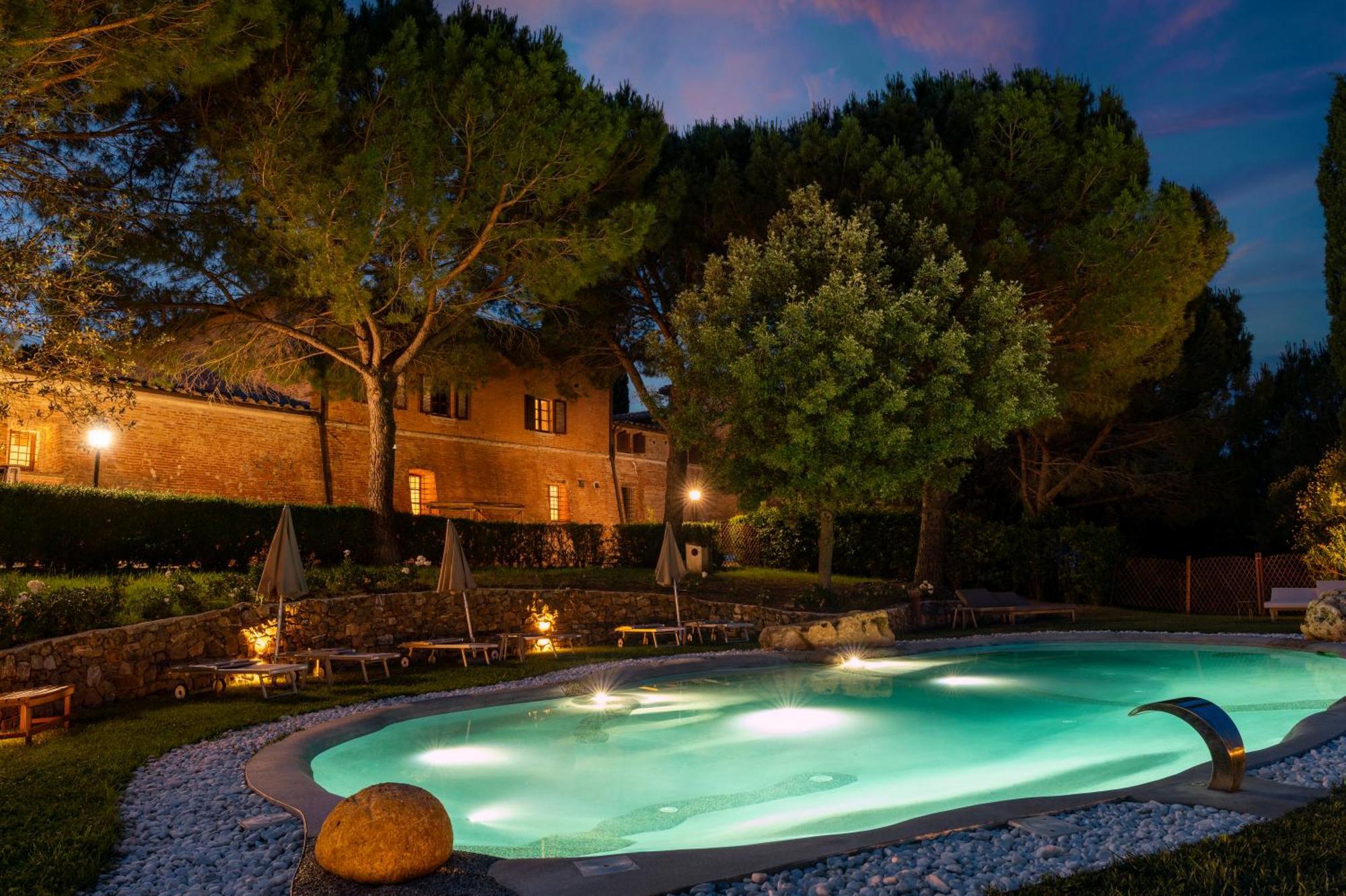 Castello Di Leonina Relais - Adults Only Ξενοδοχείο Σιένα Εξωτερικό φωτογραφία