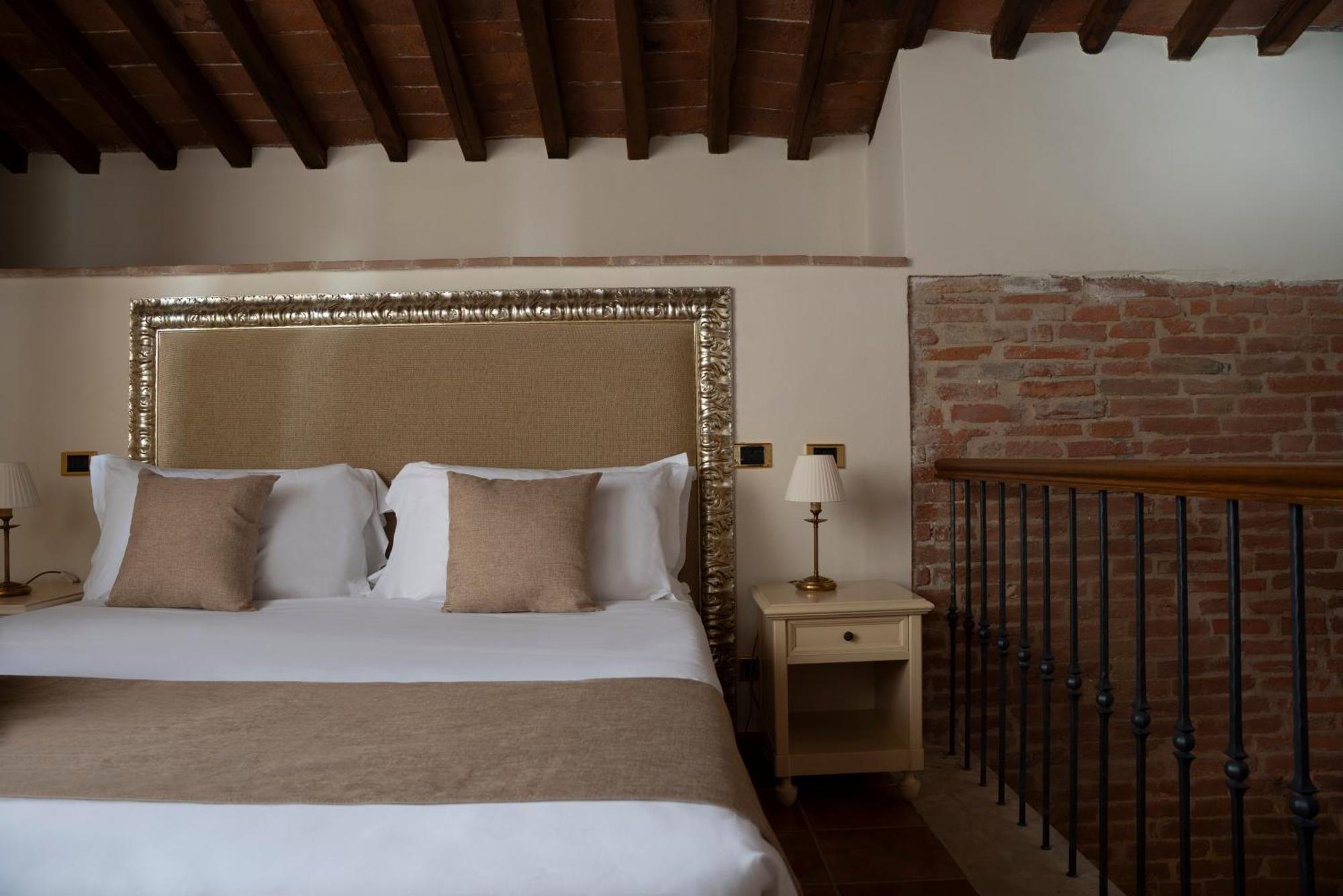 Castello Di Leonina Relais - Adults Only Ξενοδοχείο Σιένα Εξωτερικό φωτογραφία