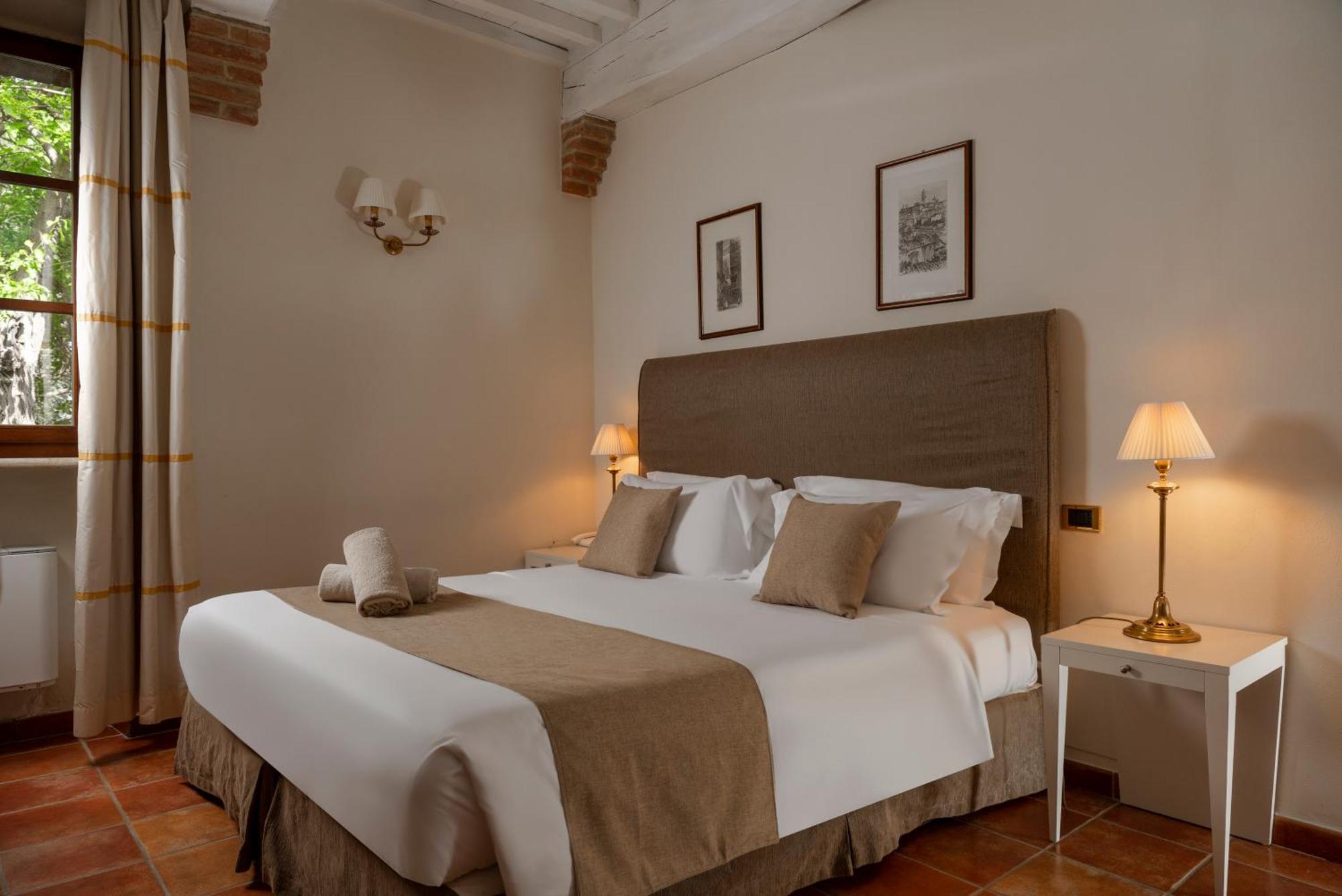 Castello Di Leonina Relais - Adults Only Ξενοδοχείο Σιένα Εξωτερικό φωτογραφία