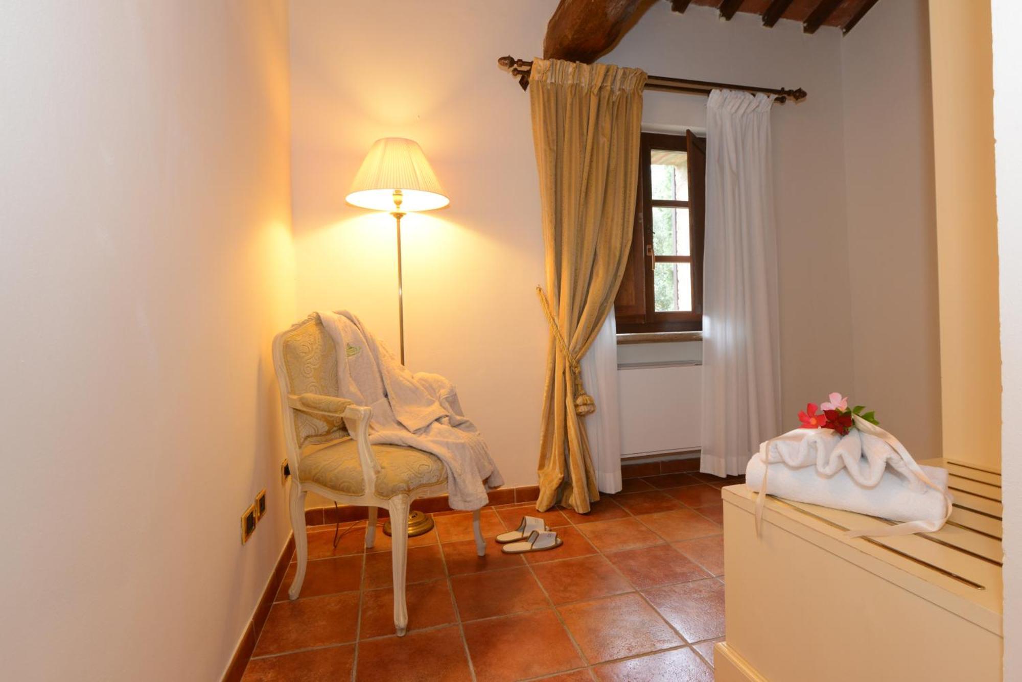 Castello Di Leonina Relais - Adults Only Ξενοδοχείο Σιένα Εξωτερικό φωτογραφία