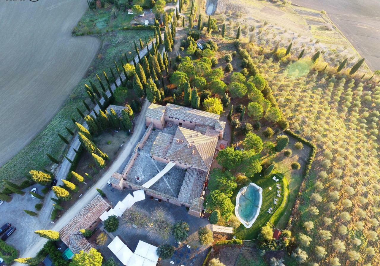 Castello Di Leonina Relais - Adults Only Ξενοδοχείο Σιένα Εξωτερικό φωτογραφία