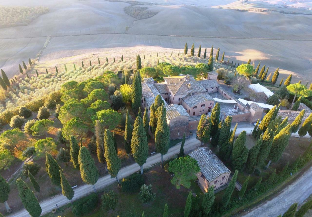 Castello Di Leonina Relais - Adults Only Ξενοδοχείο Σιένα Εξωτερικό φωτογραφία